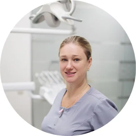 Natālija Dzurbeja — mutes dobuma higiēniste We Care klīnikā Rīgā