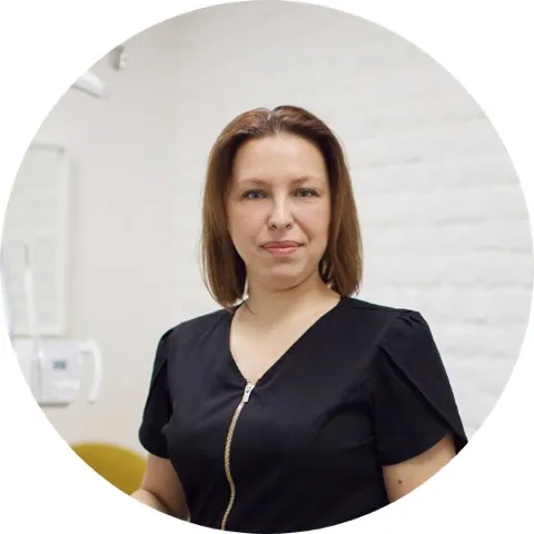 Dr. Viktorija Povilāne — zobārste, endodontijas un totālās protezēšanas speciāliste We Care klīnikā
